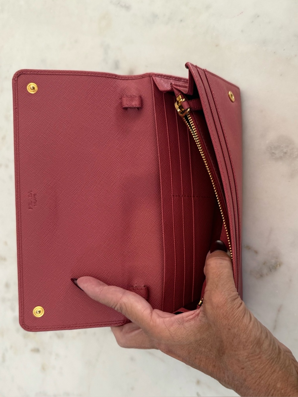 Prada Soft Pink Saffiano Leather Continental Wallet with Gold Logo - Picture 4 of 8